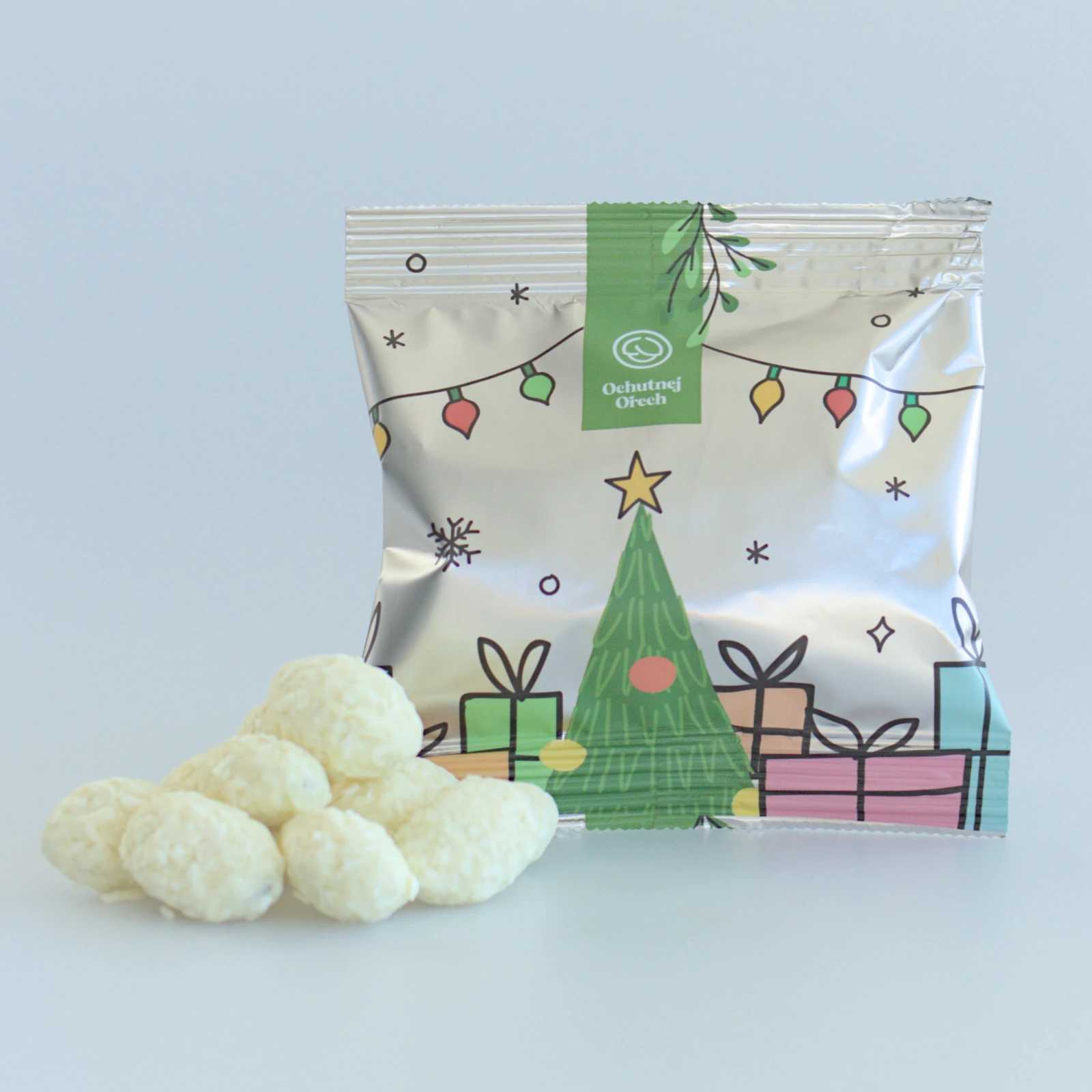 Ochutnaj Vianoce - Mandle v bielej čokoláde obalené kokosom