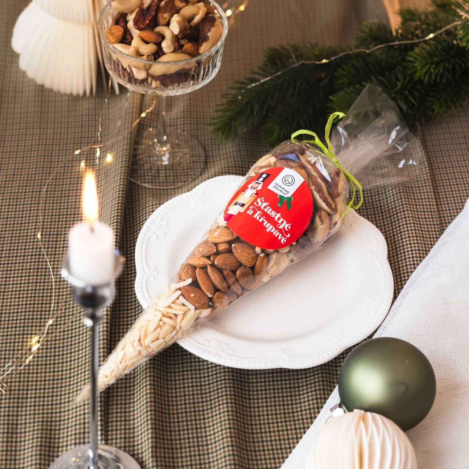 Darčekový kornút Šťastné a chrumkavé 300 g