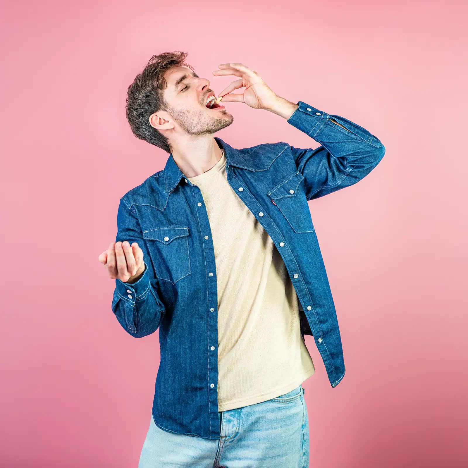 pražené mandle solené, 23-25 VEĽKÉ