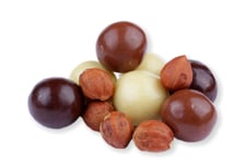 Lieskové ořechy MIX poliev (horká, mliečna, biela čoko)