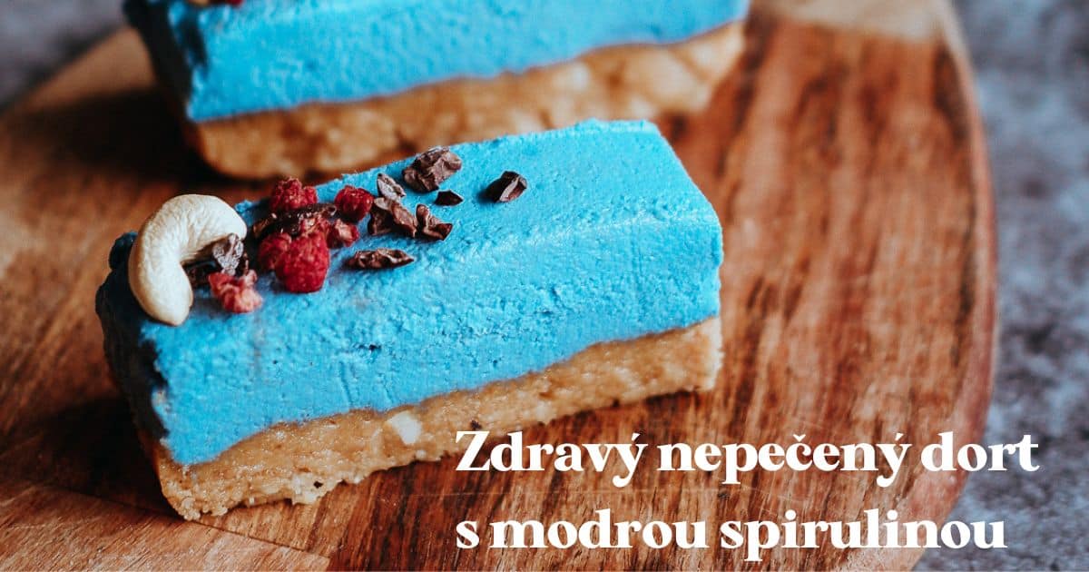 Recept: Zdravá nepečená modrá torta pre deti (raw dezert)