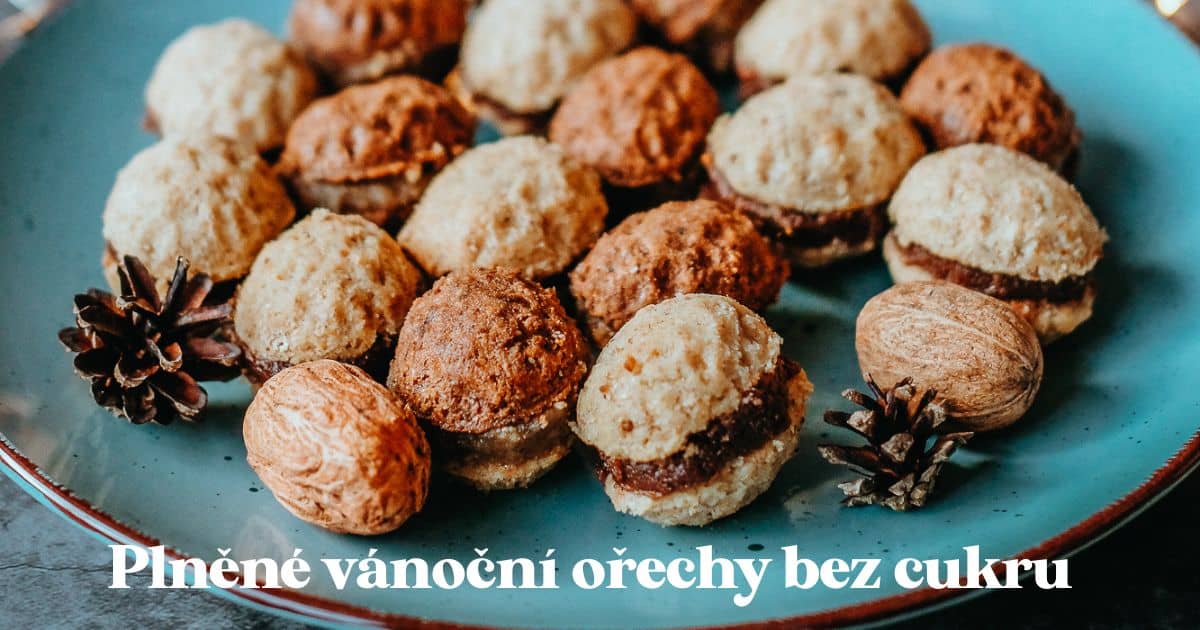 Recept na zdravé cukroví: plněné vánoční ořechy bez cukru