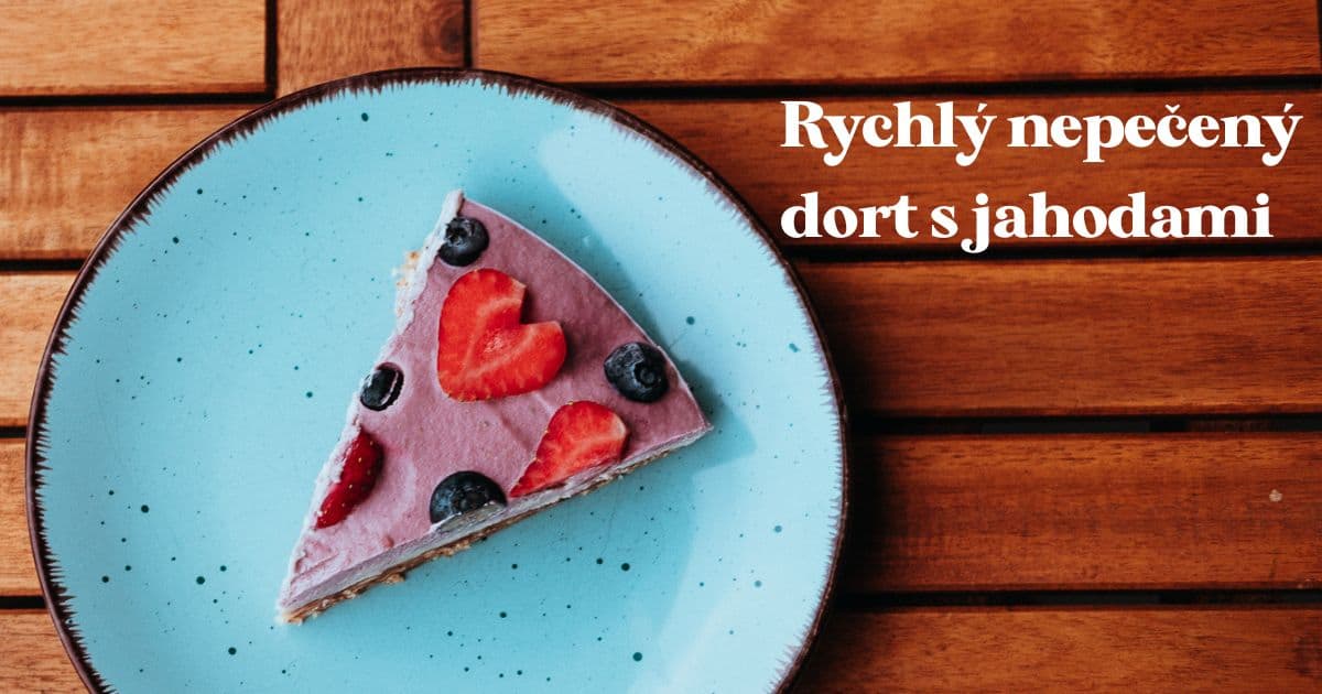 Raw dort: rychlý nepečený dort s jahodami | Ochutnej Ořech