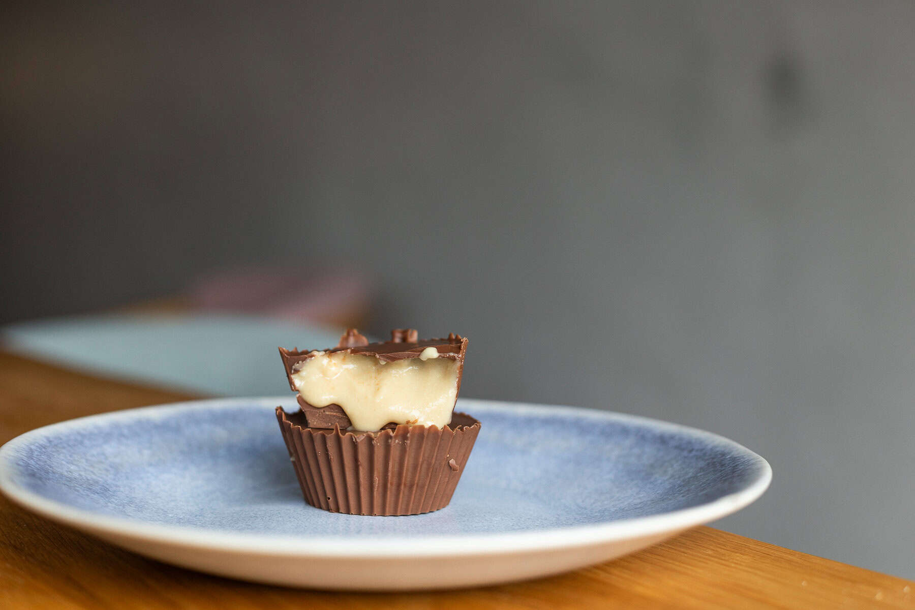 Domáce Reese’s: Čokoládové košíčky plnené arašidovým maslom