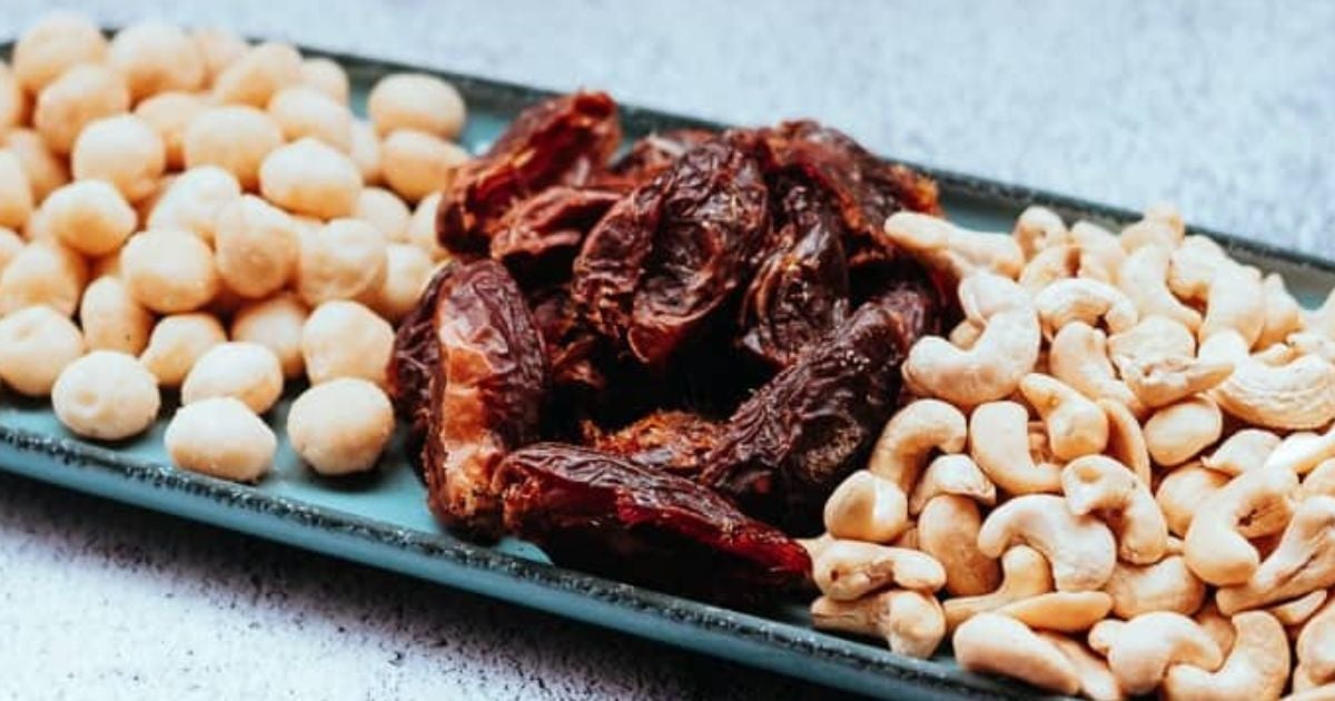 Datle medjool sú nenahraditeľným pomocníkom v kuchyni. Sú to najlepšie datle na výrobu domácich RAW guličiek a müsli tyčiniek.