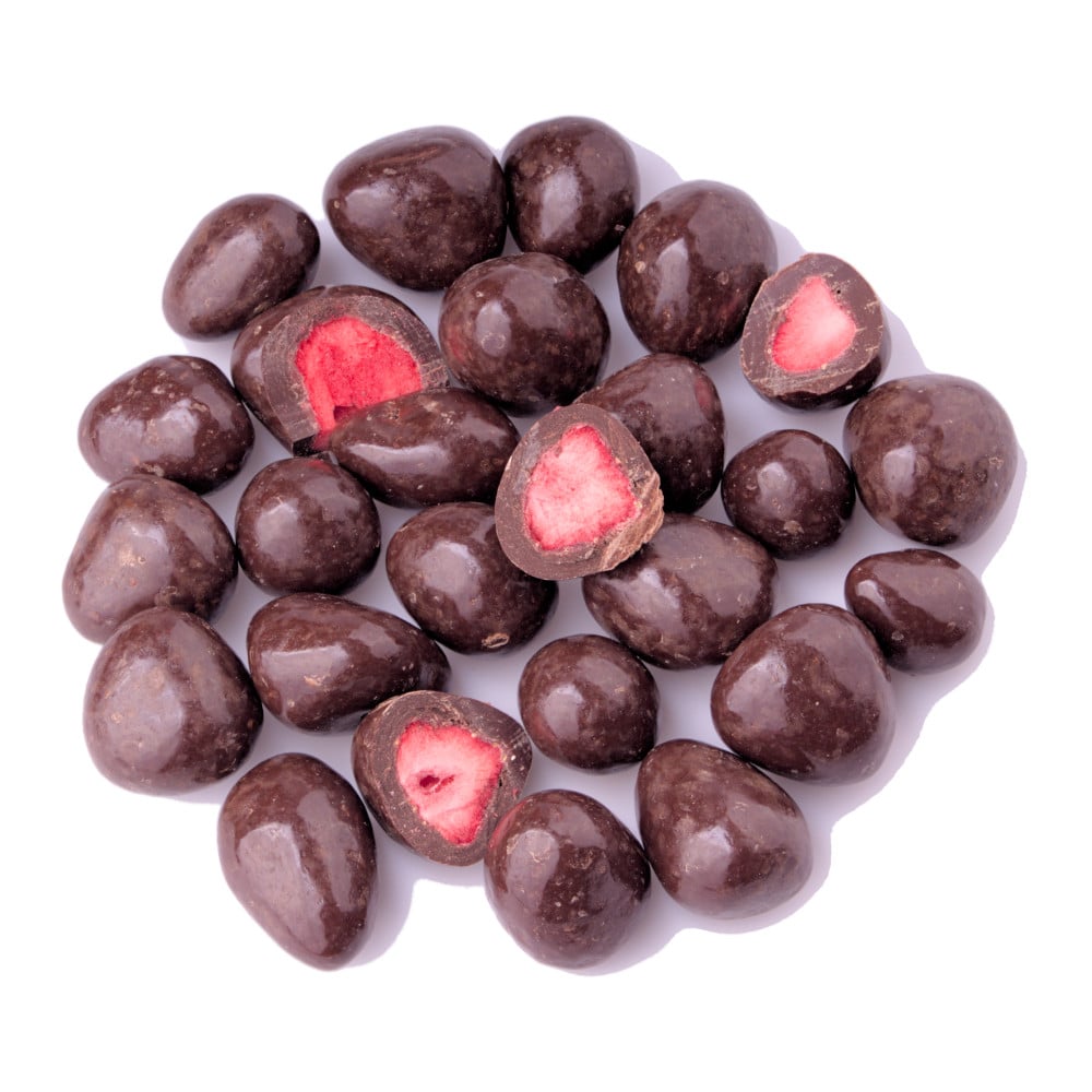 Lyofilizované jahody v horkej čokoláde