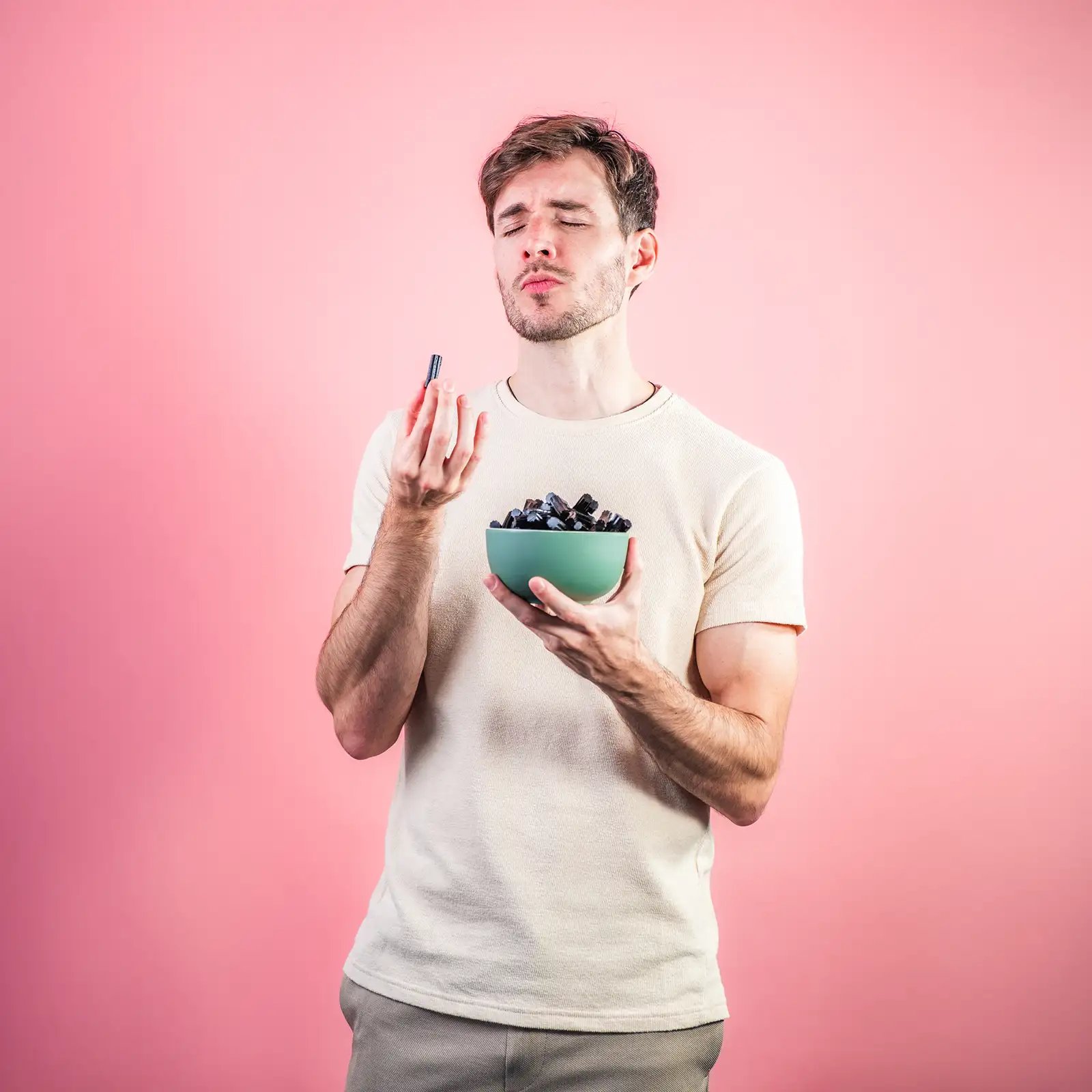  Sladké drievko čierne (nasekaný pelendrek)