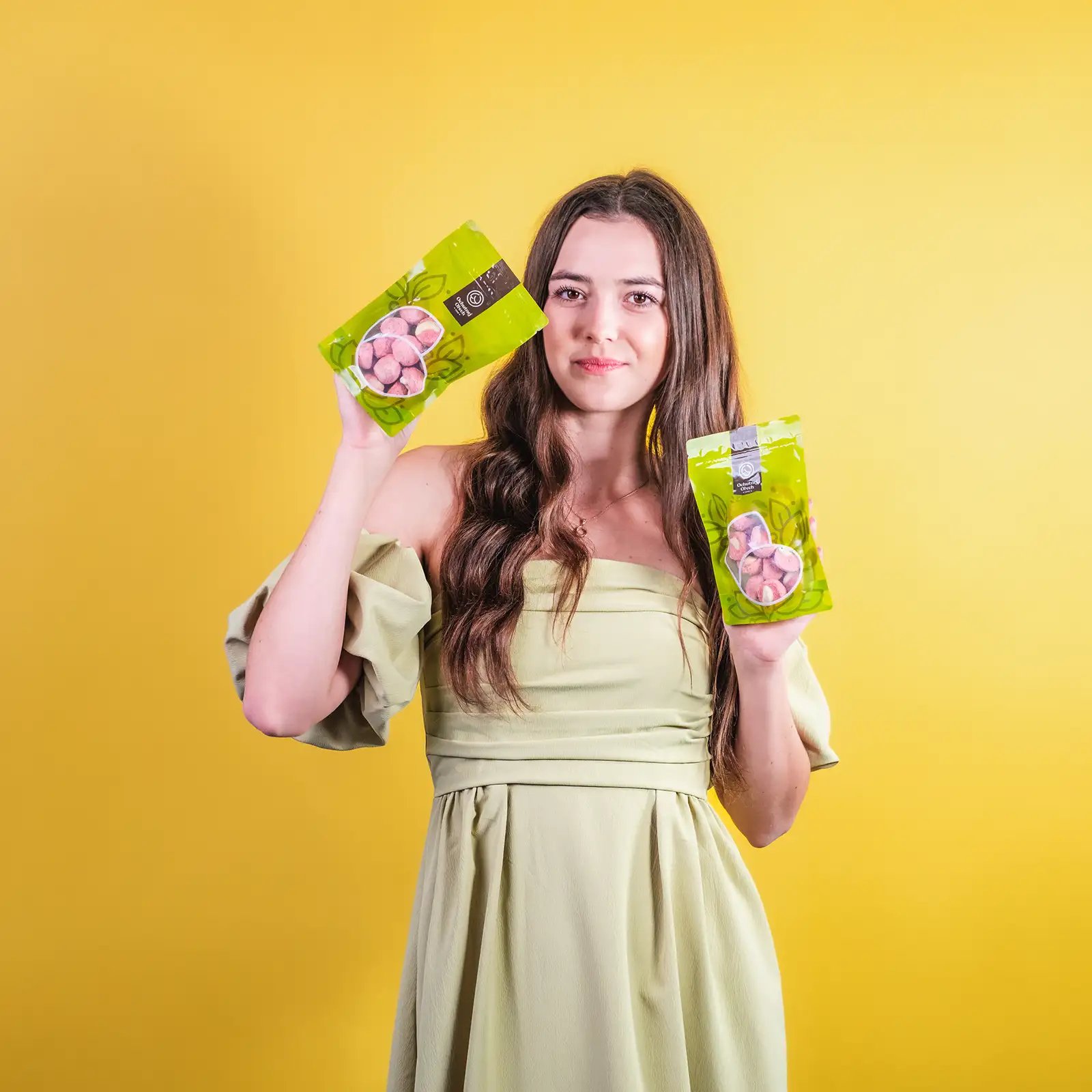 Zmrzlinový kopček jahoda a kešu