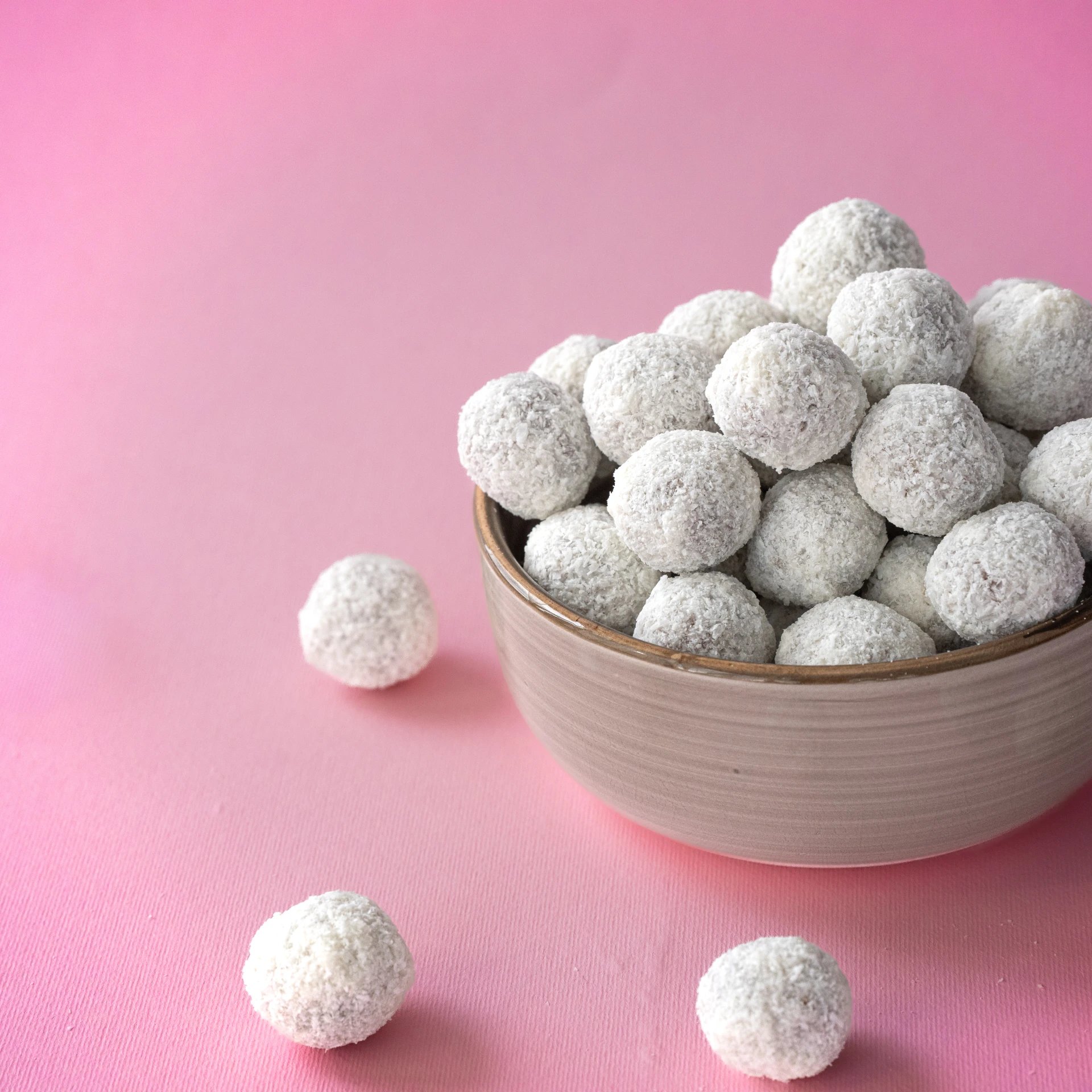 Mlsík jablkové guľôčky s KOKOSOVOU polevou