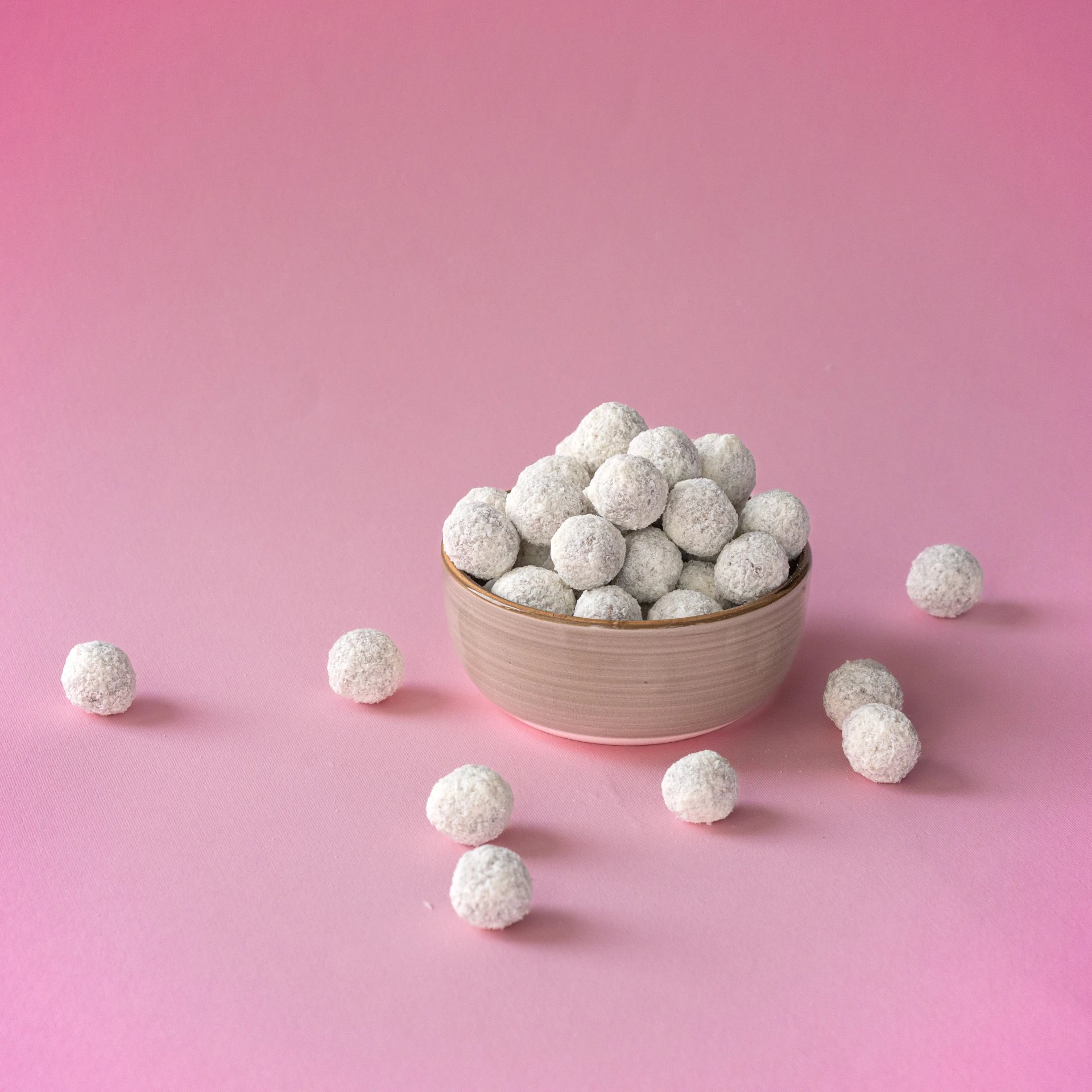 Jablčné guličky s KOKOSOVOU polevou