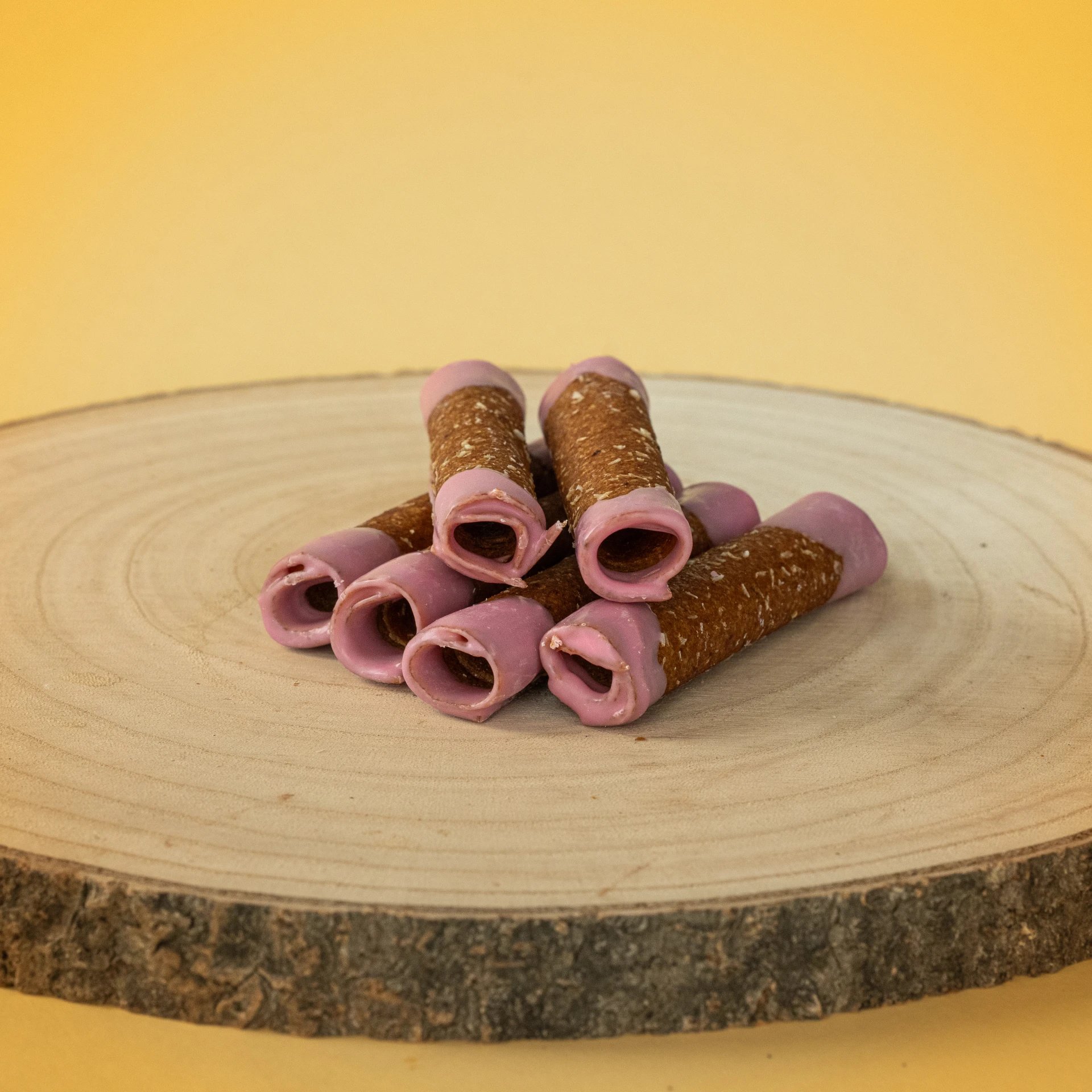 Jablkové trubičky v jahodovom jogurte